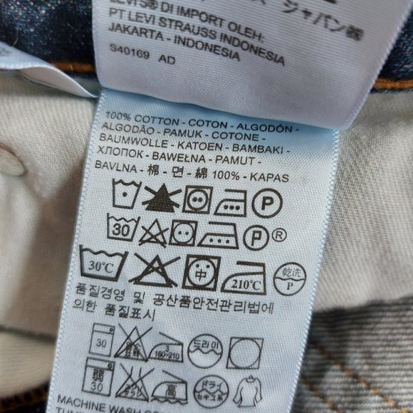 Levi's 505 Men's Blue Denim Flat Front Shorts Size W40 - Picture 9 of 10